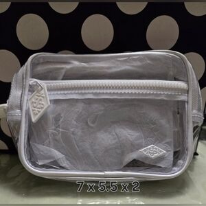 ✨️Sol De Janeiro Belt Bag✨️